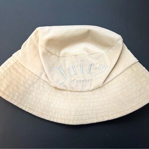 Bucket hat by juicy couture